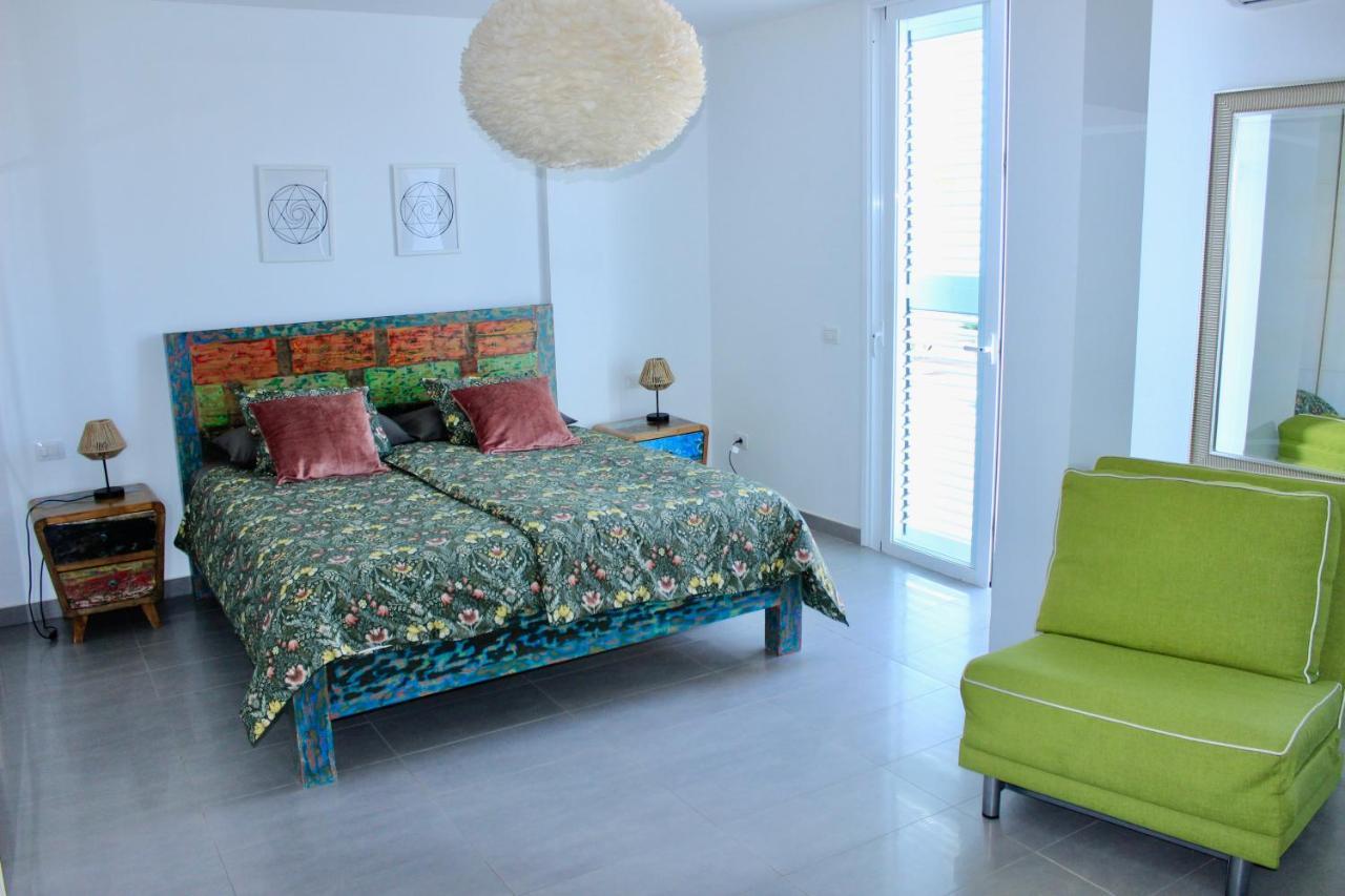 Modern 3Bdr Villa With Heated Pool El Médano Exterior photo