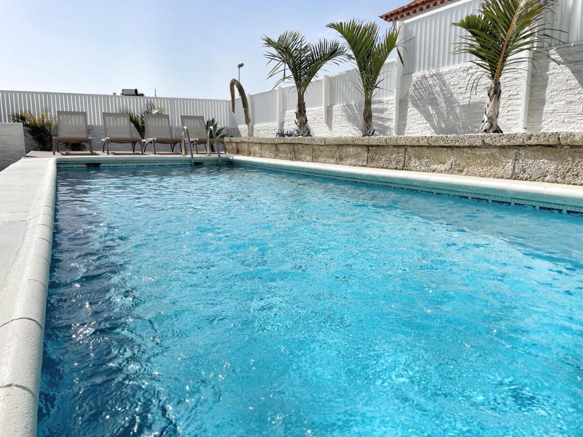 Modern 3Bdr Villa With Heated Pool El Médano Exterior photo