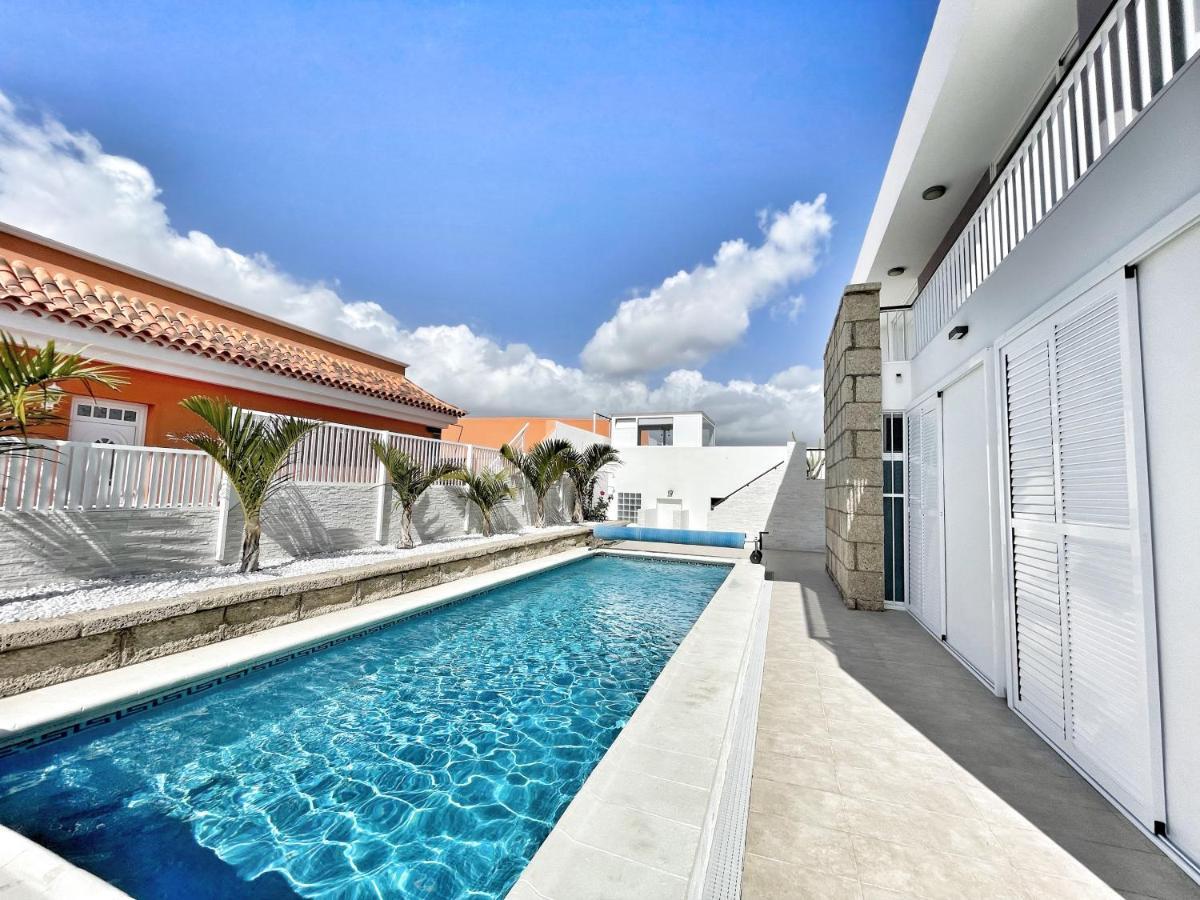 Modern 3Bdr Villa With Heated Pool El Médano Exterior photo